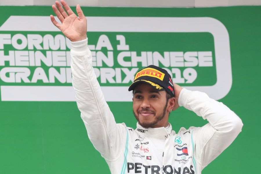 Hamilton secures pole for Abu Dhabi GP